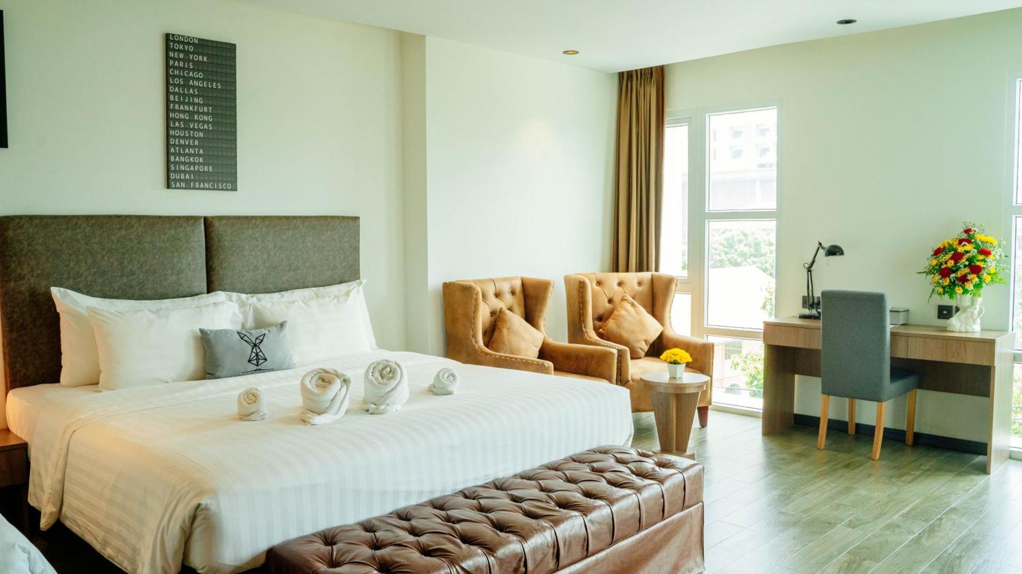 T Pattaya Hotel By Pcl Экстерьер фото