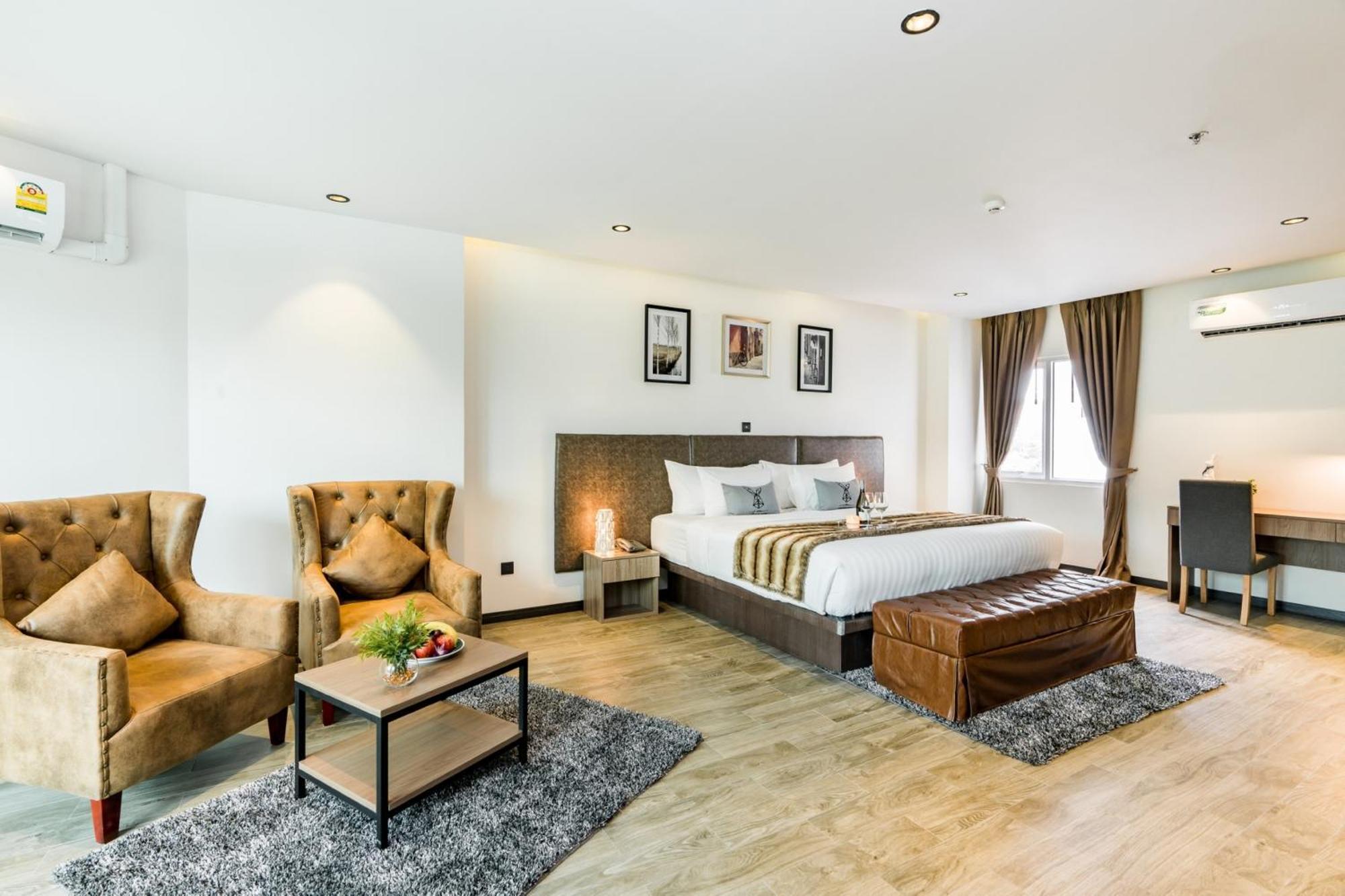 T Pattaya Hotel By Pcl Экстерьер фото
