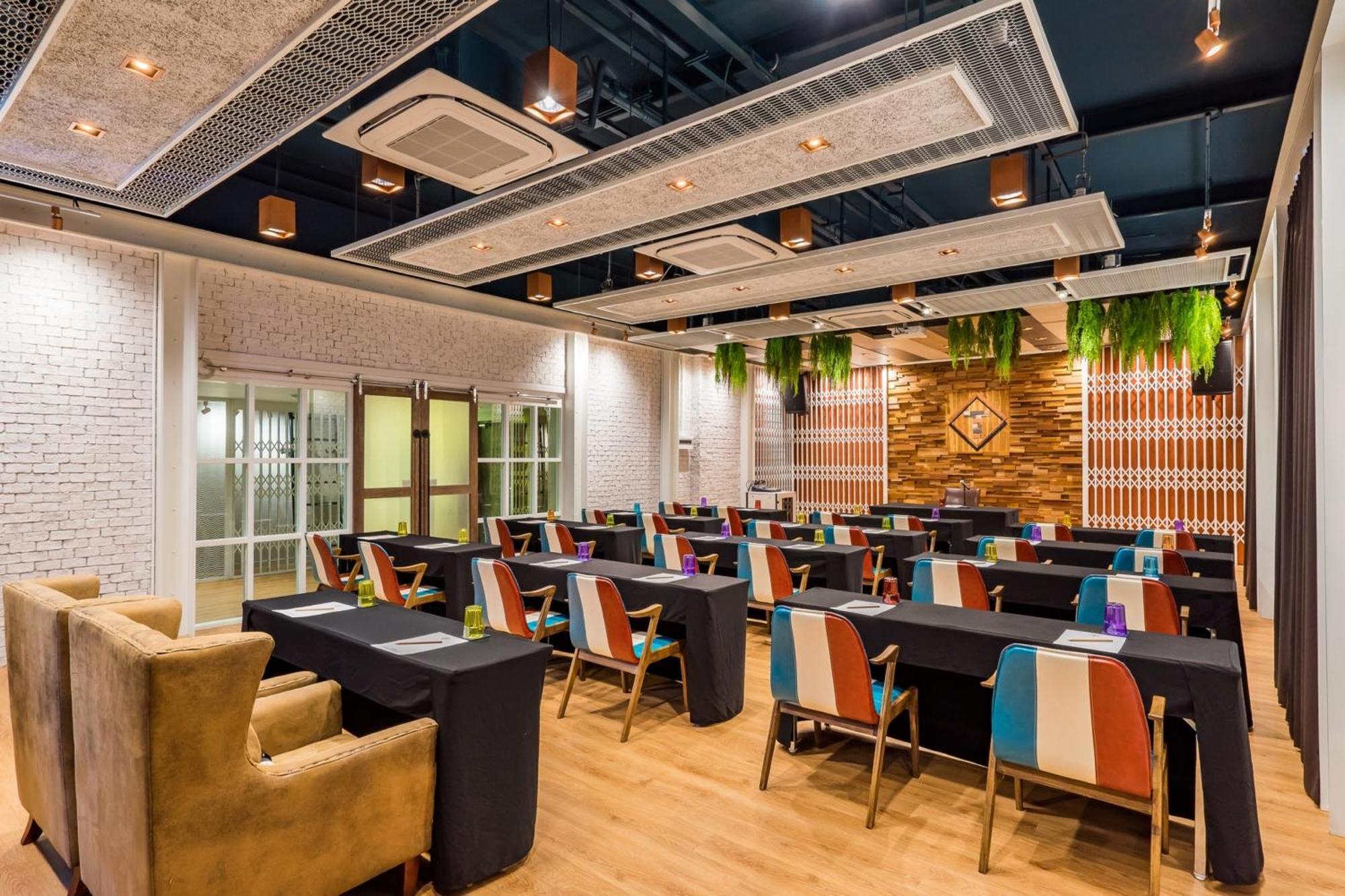 T Pattaya Hotel By Pcl Экстерьер фото