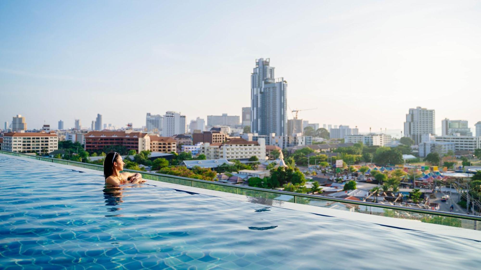 T Pattaya Hotel By Pcl Экстерьер фото