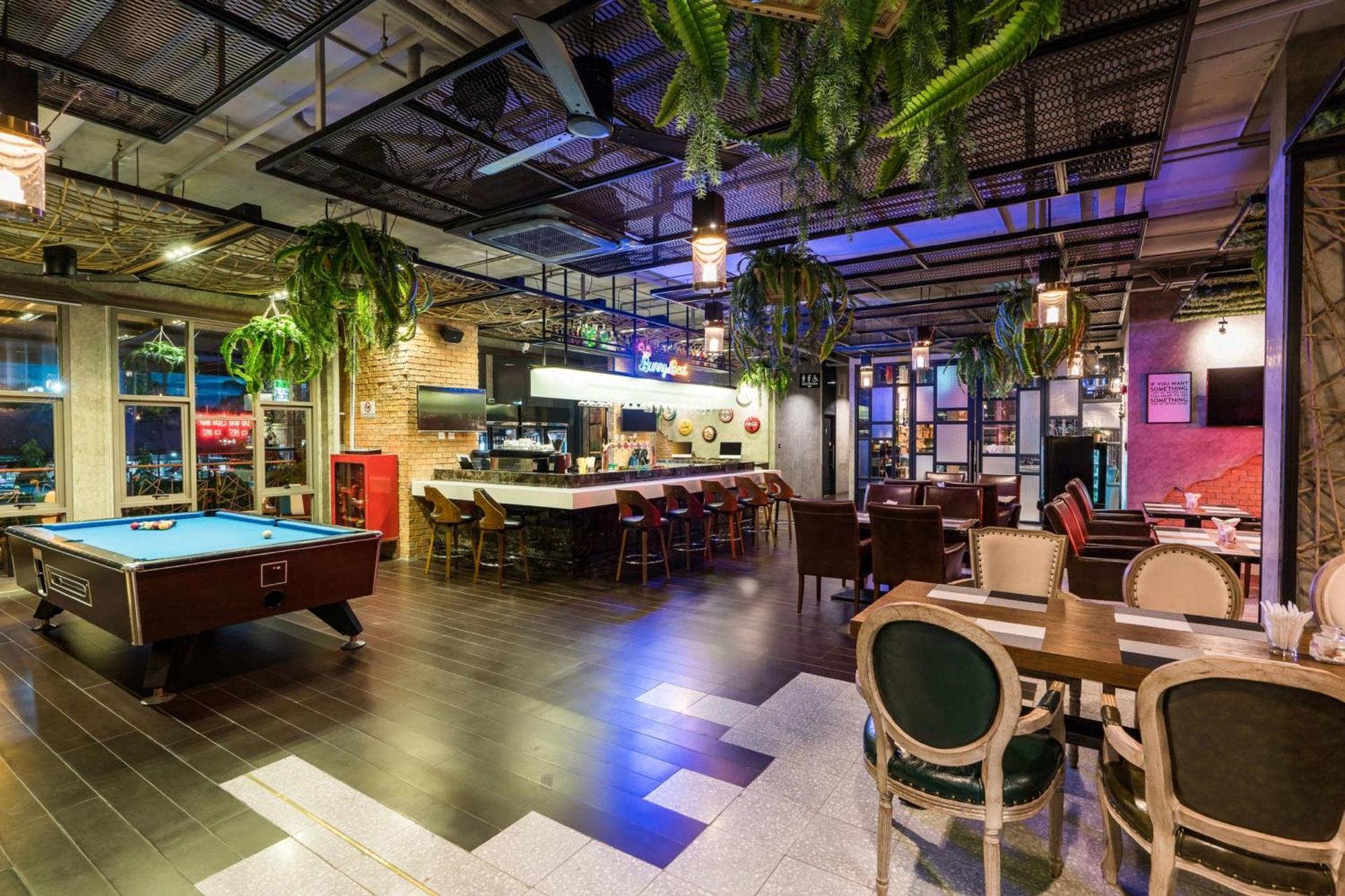T Pattaya Hotel By Pcl Экстерьер фото